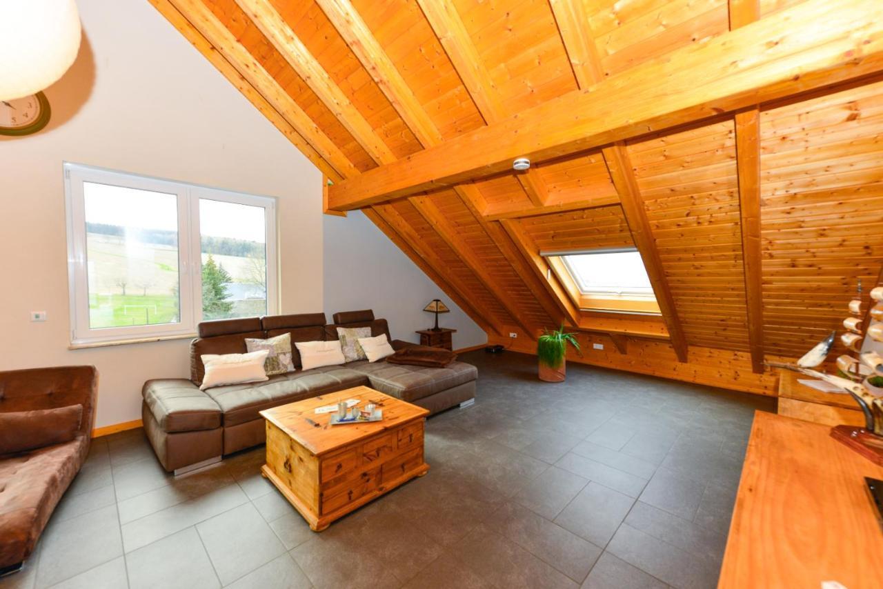Ferienwohnung Im Erzgebirge Langenweissbach Екстер'єр фото