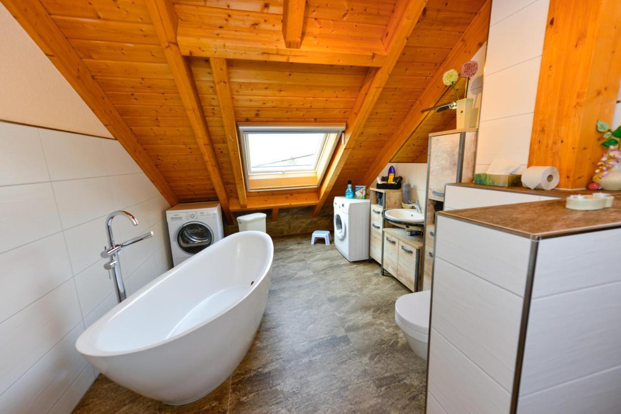 Ferienwohnung Im Erzgebirge Langenweissbach Екстер'єр фото